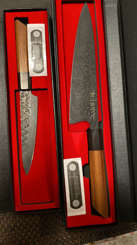 Customer photo review of CUCHILLO CHEF ACERO AL CARBONO MARTILLADO - COLECCIÓN CARBONO