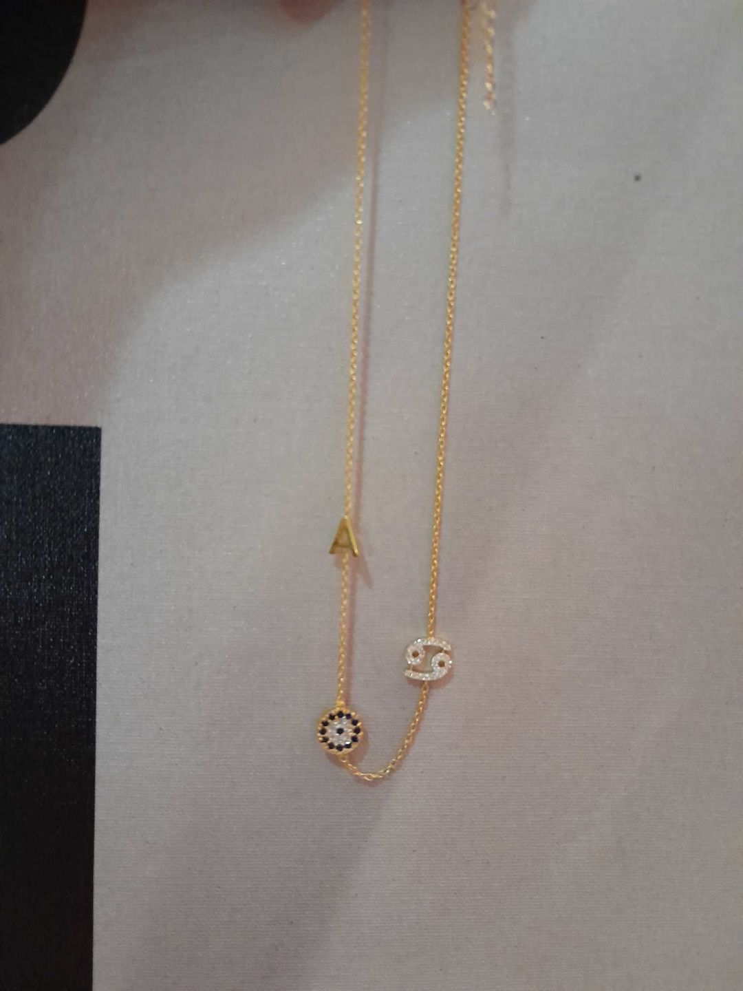 Customer photo review of Abella
