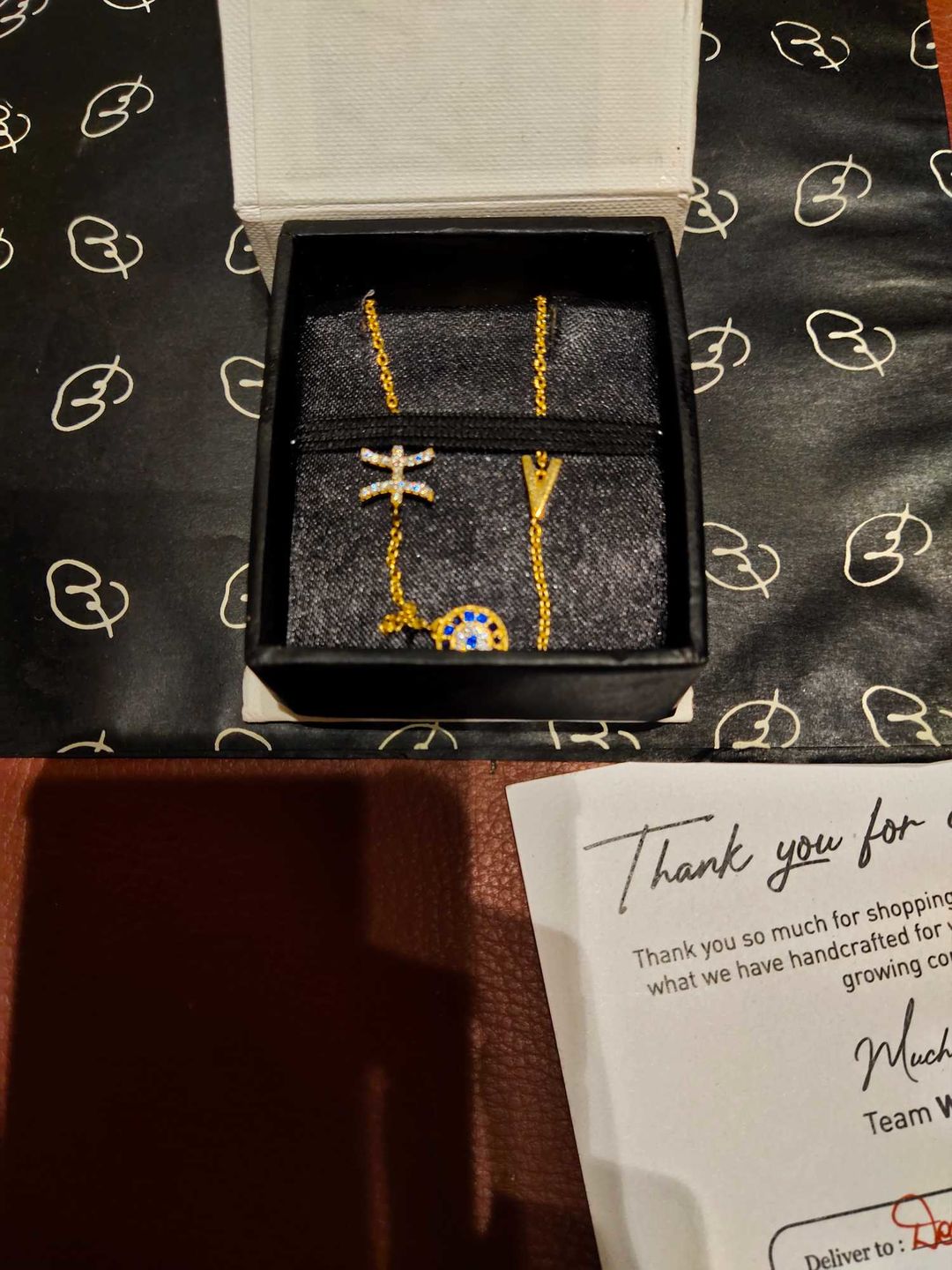 Customer photo review of Abella