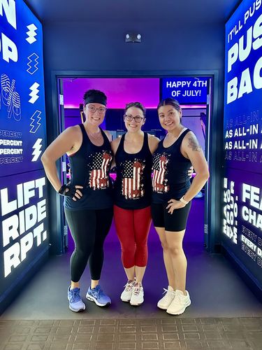 Customer photo review of Barbell Flag (2023)