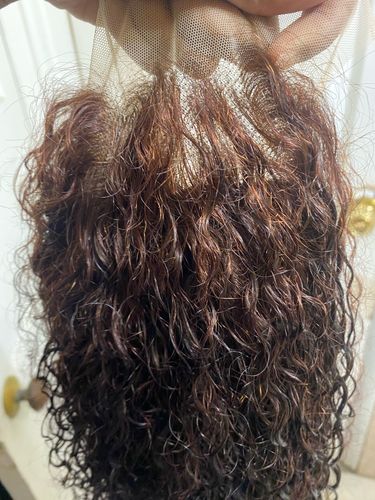 Customer photo review of Melting! Deep Wave Swiss HD Undetectable Lace 13x4 Lace Frontal Wig