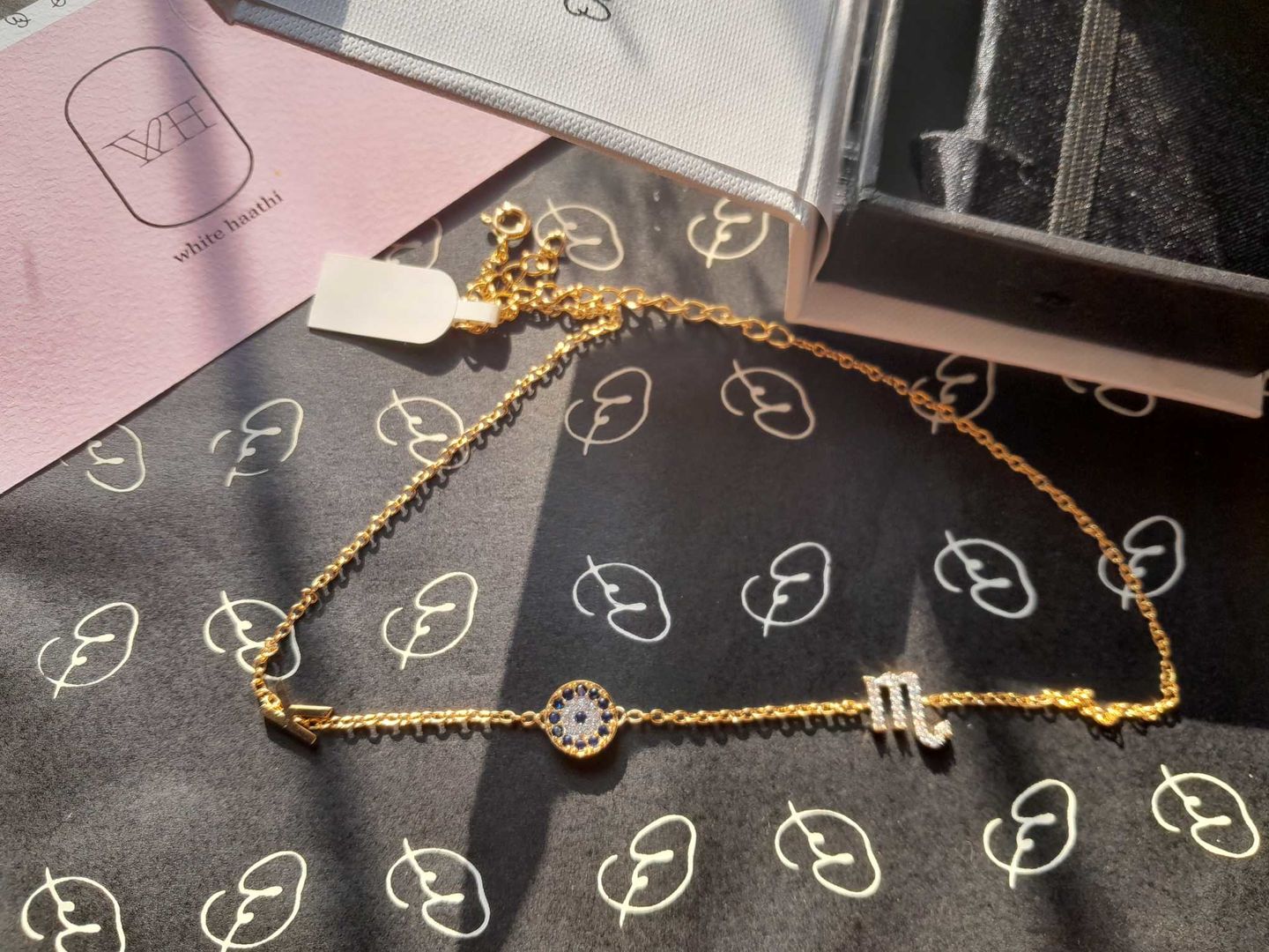 Customer photo review of Abella