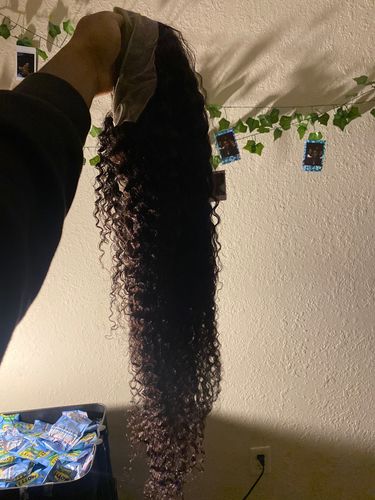 Customer photo review of Melting! Deep Wave Swiss HD Undetectable Lace 13x4 Lace Frontal Wig