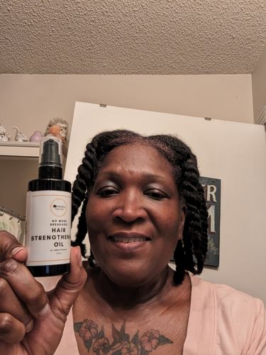 Customer photo review of Hair Strengthening Oil 100ml/3.4fl oz
