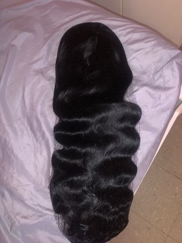 Customer photo review of Melting! Body Wave Swiss HD Undetectable Lace 13x4 Lace Frontal Wig
