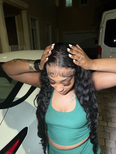 Customer photo review of Melting! Curly Swiss HD Undetectable Lace 13x4 Lace Frontal Wig