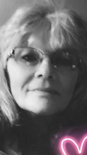 Customer photo review of EvenSkyn® Lumo: Premium Anti-Aging & Skin Tightening Handset