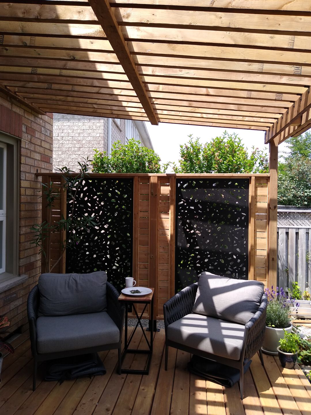 Customer photo review of Privacy Screen (River Rock)