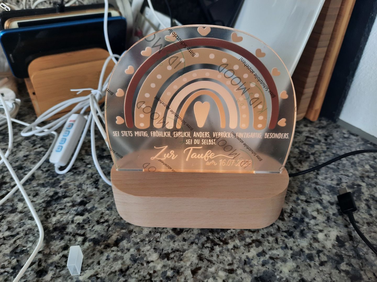 Customer photo review of Personalisierte Nachtlampe für Kinder Regenbogen