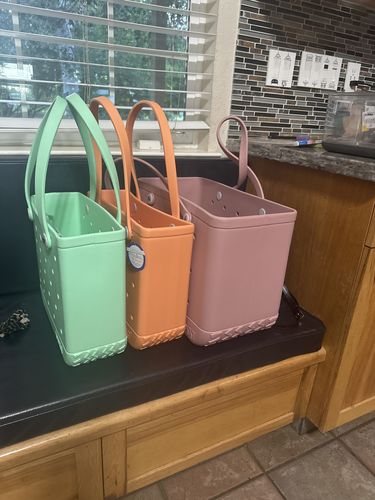 Customer photo review of Bogg Bag CREAMSICLE Dreamsicle Baby Bog Tote 26BABYLTOR