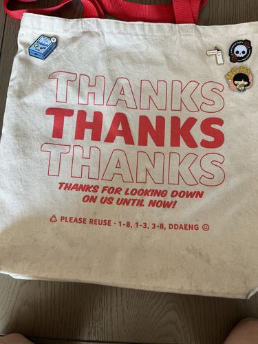 Customer photo review of Ddaeng Tote Bag