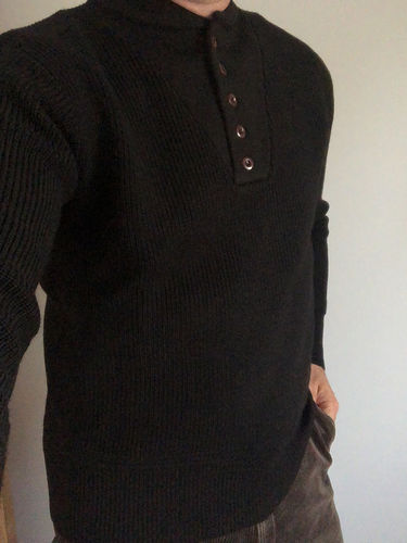 Customer photo review of US Army High Neck Wool Sweater - Black