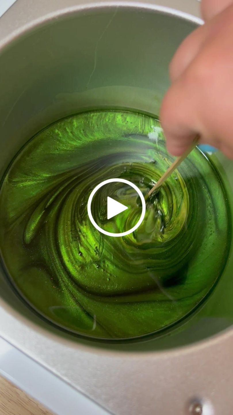 Customer video review of Color Bombs