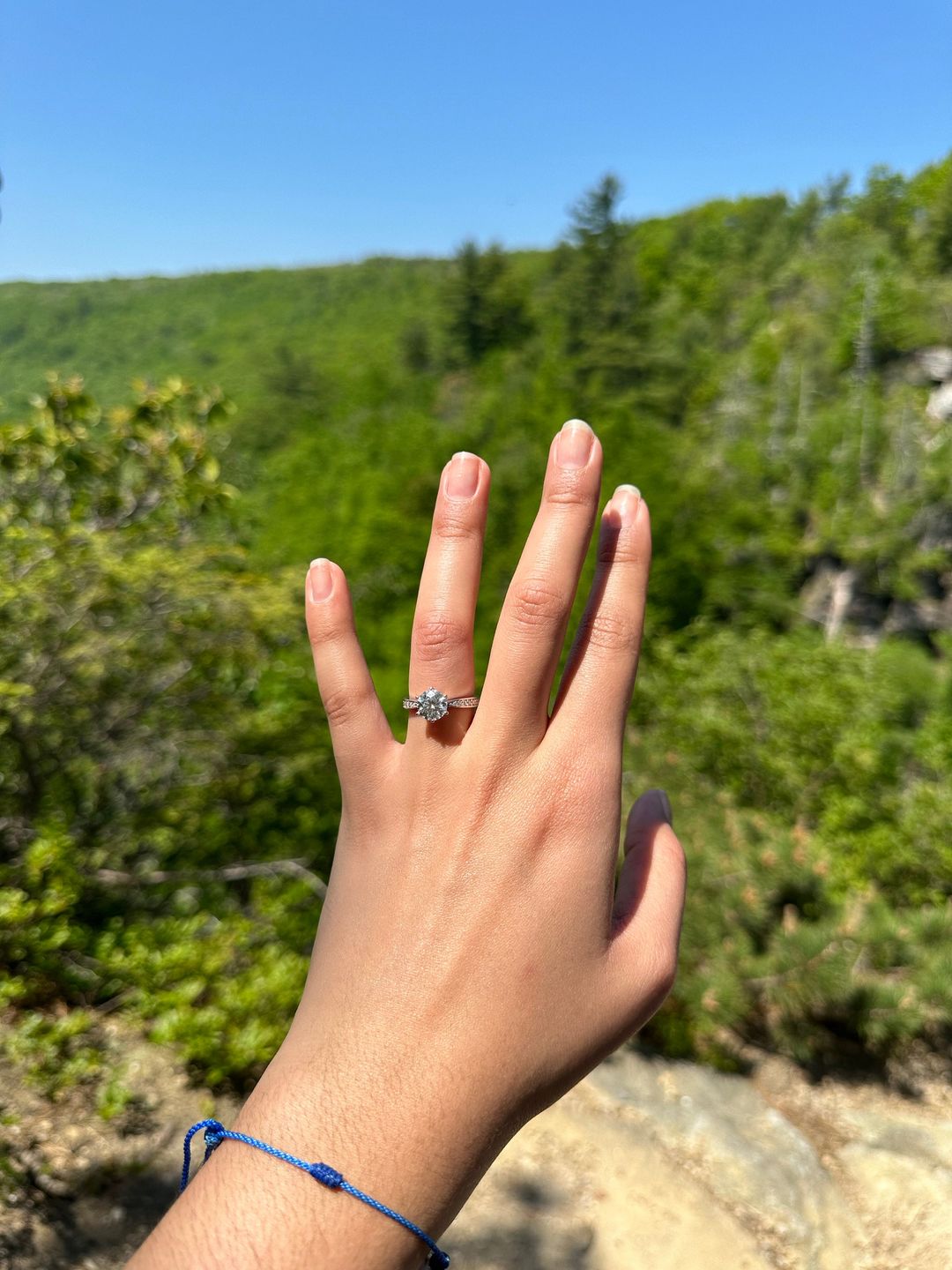 Customer photo review of Brilliant 2 CT Moissanite Ring Set