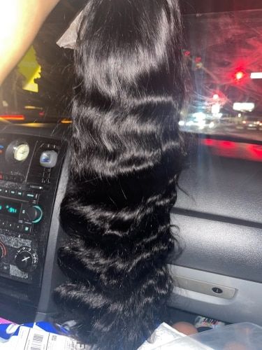 Customer photo review of Melting! Body Wave Swiss HD Undetectable Lace 13x4 Lace Frontal Wig