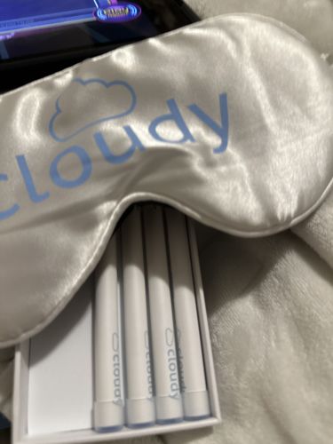 Customer photo review of Cloudy® Melatonin Portable Aroma Diffuser