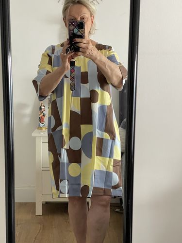 Customer photo review of Robe théa - coton stretch graphique ciel-jaune