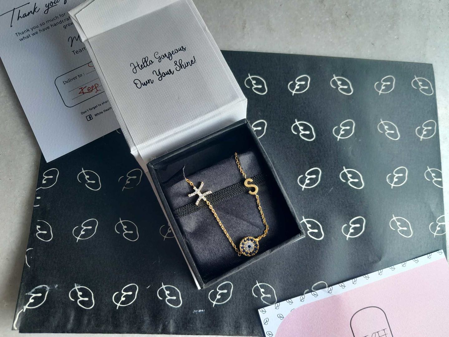 Customer photo review of Abella