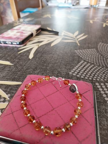 Customer photo review of Bracelet Anti-Allergie en Ambre de Birmanie | Argent 925