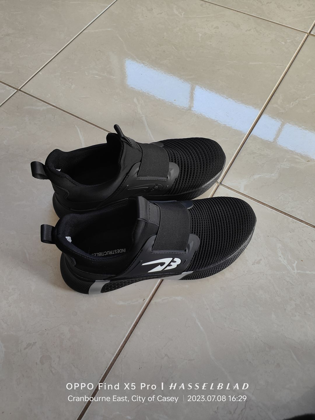 Customer photo review of Jet Indestructible Shoes