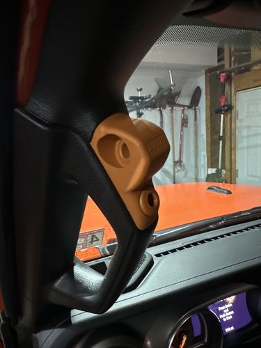 Customer photo review of JL/JLU A-Pillar Side Jeep Mirrors with Base Mount Driver AND Passenger
