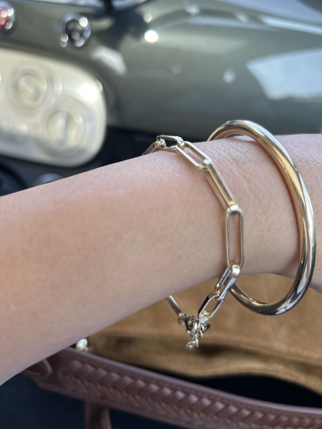 Customer photo review of Paperlink Bracelet in 14K Gold