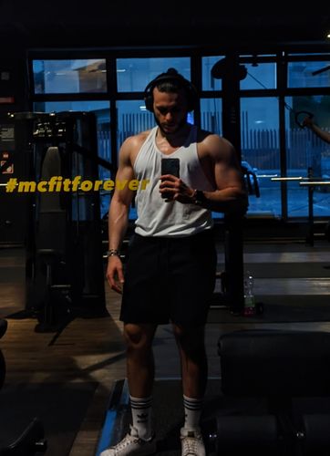 Customer photo review of Performance Tank - SuperWhite