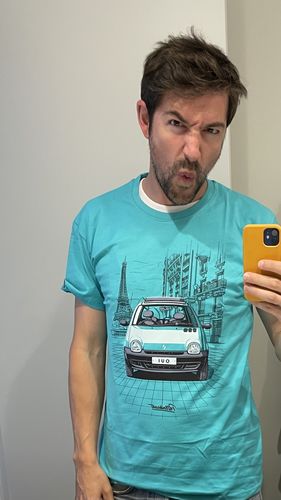 Customer photo review of OUI