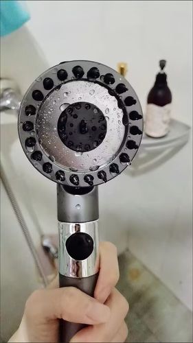 Customer photo review of Borhe® Shower - 4 i 1 Multifunktionelt Brusehoved Til Massage Og Hudpleje