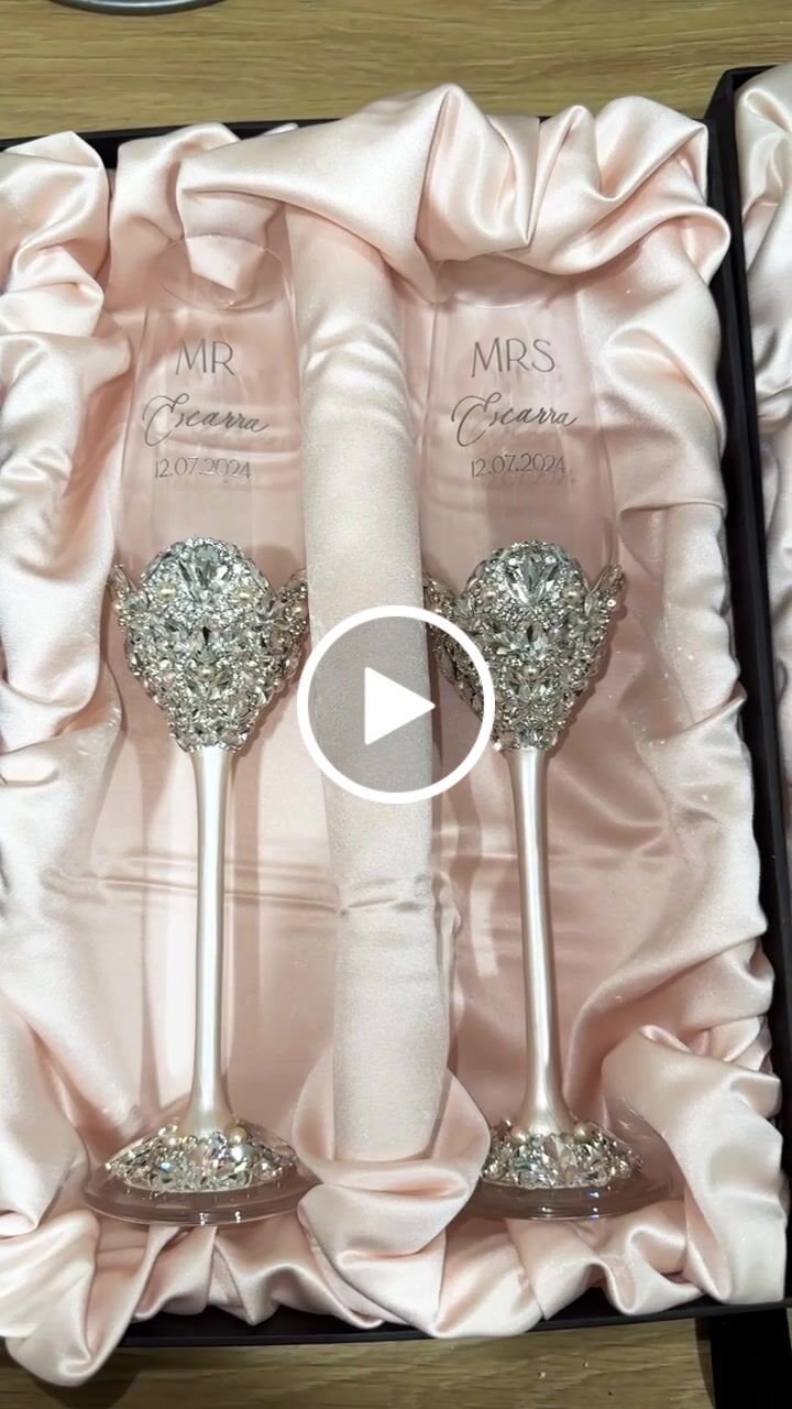 Customer video review of Blossom Glasses & Cake Set Ivory With Pearls