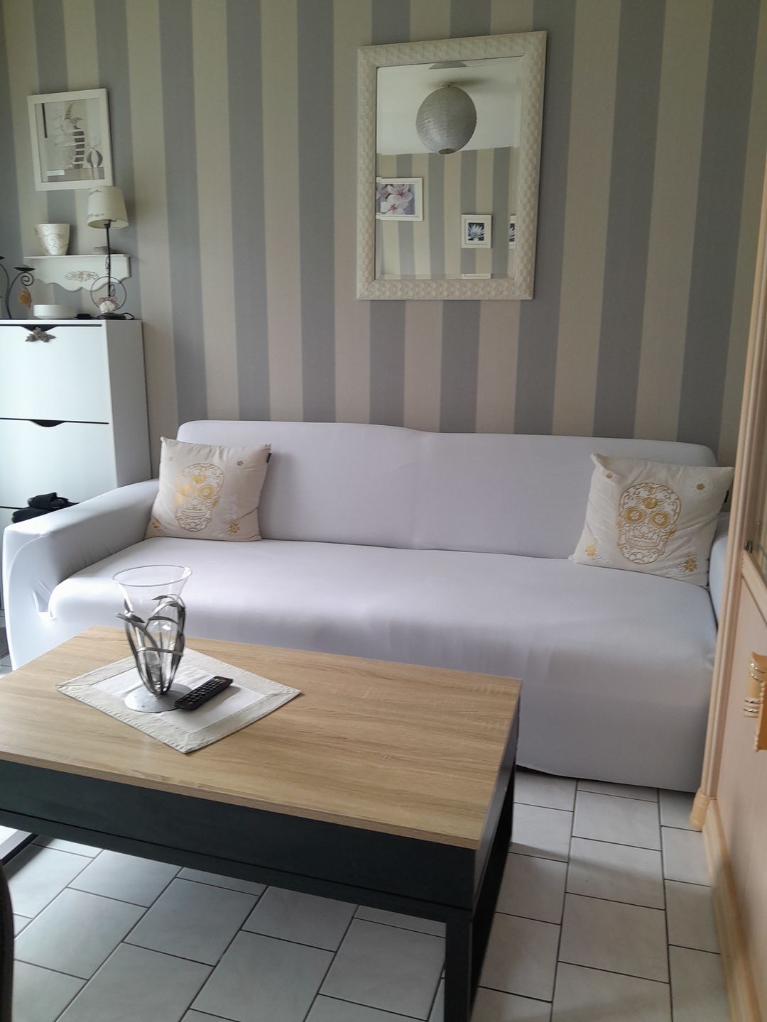 Customer photo review of Blanc - Housse de Canapé Extensible