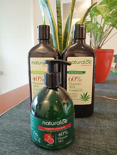 Customer photo review of Pack Jabón Rosas 200 Ml. y Pomelo 250 Ml. Naturaloe