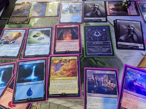 Customer photo review of Commander Decks [Set of 4] - Commander: The Lord of the Rings: Tales of Middle-earth (Magic: The Gathering)