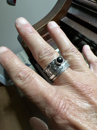 Customer photo review of Black Onyx Stars and Moon Fidget Ring Sterling Silver