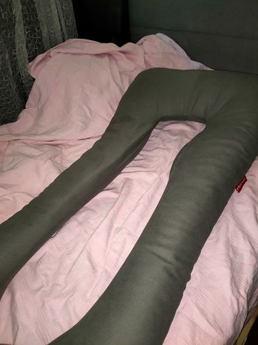 Customer photo review of Long Pregnancy Pillow