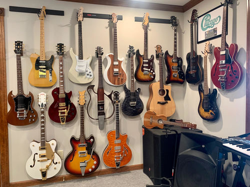 Customer photo review of Mogabi Guitar 200 Mic P.A. FULL Package WOOD