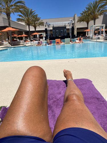 Customer photo review of 100% Natural & Organic Tanning Oil