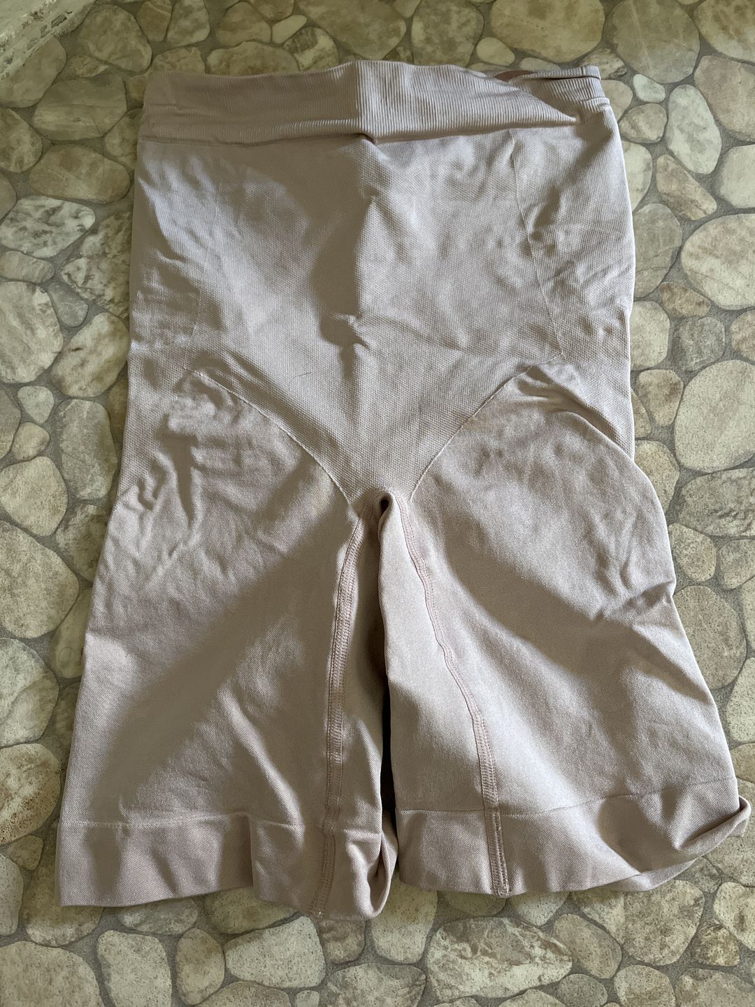 Customer photo review of Slim Compression Waist Sculpting Invisible Bermuda