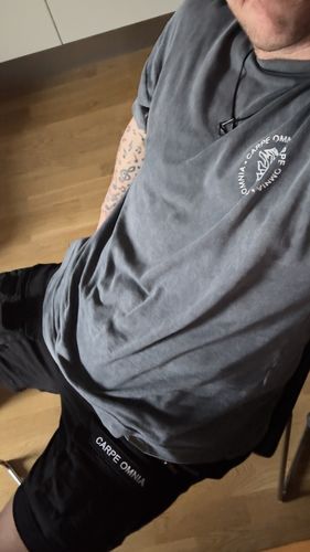 Customer photo review of Black Cargo Shorts V2