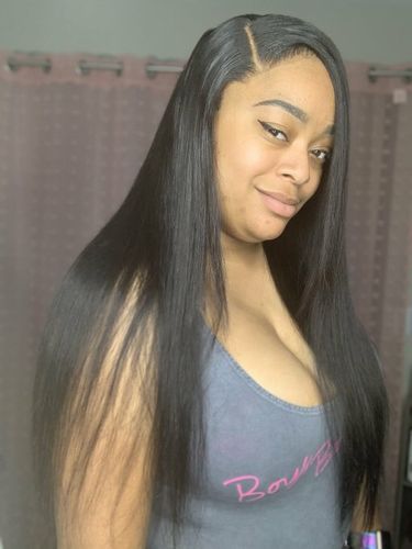 Customer photo review of What Lace?! Up To 50 Inches High Density Perfect Undetectable Swiss HD Transparent Lace Frontal Straight Wig
