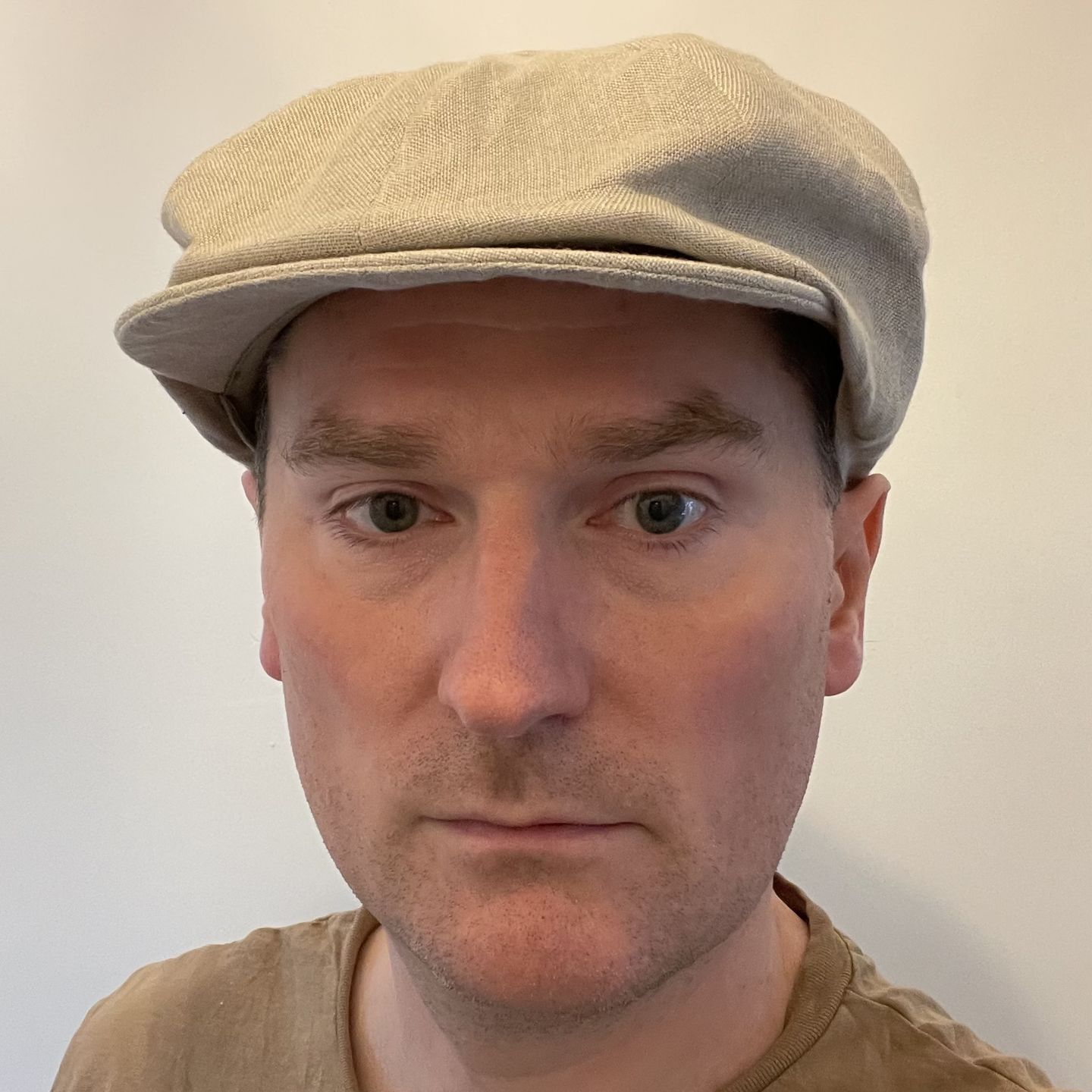 Customer photo review of Connery Cap Linen