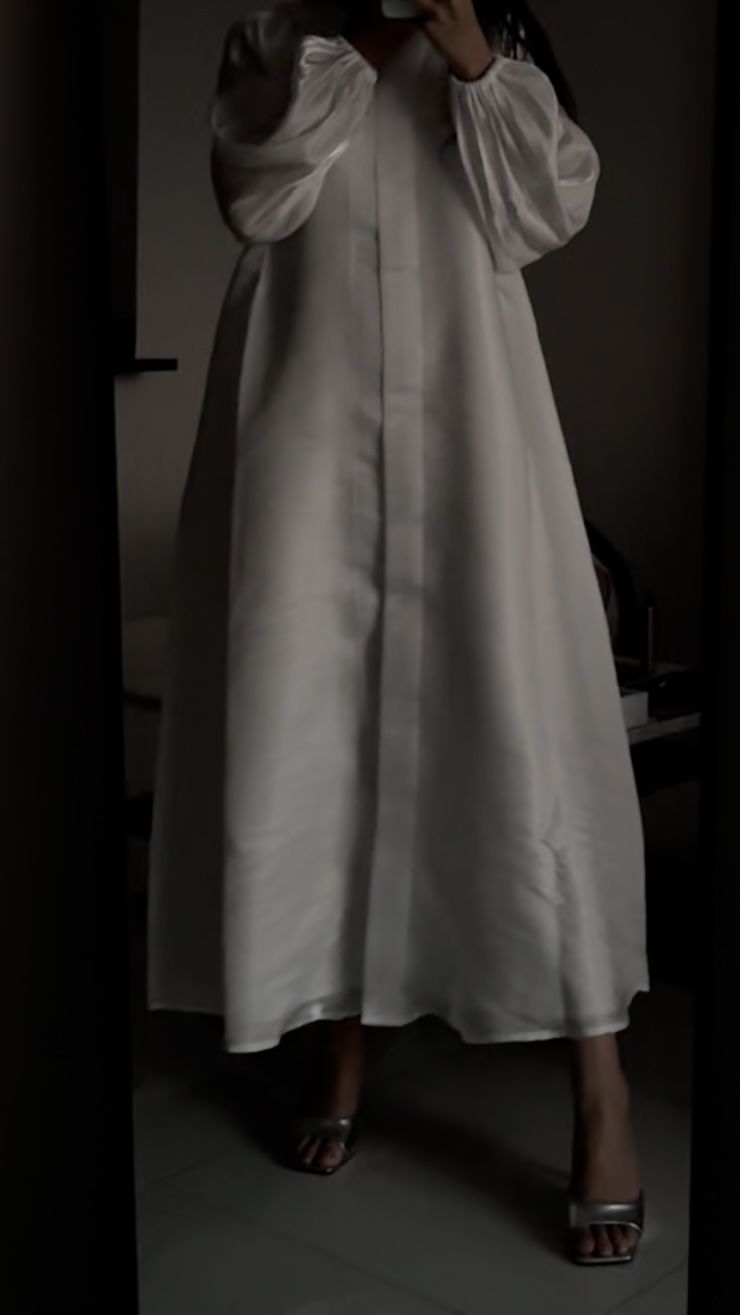 Customer photo review of Bsi3274- Flowy bisht with Bishop sleeves