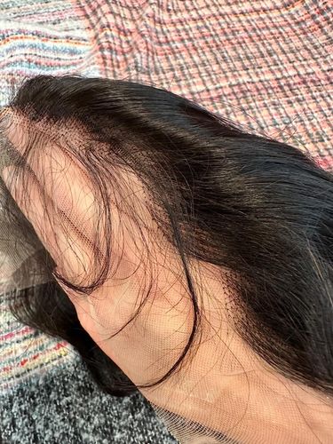 Customer photo review of Melting! Glueless Body Wave Swiss HD Undetectable Lace 5x5 HD Lace Closure Wig