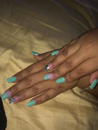 Customer photo review of Acrílico Acricolor Pastel Menta #79 Fantasy Nails
