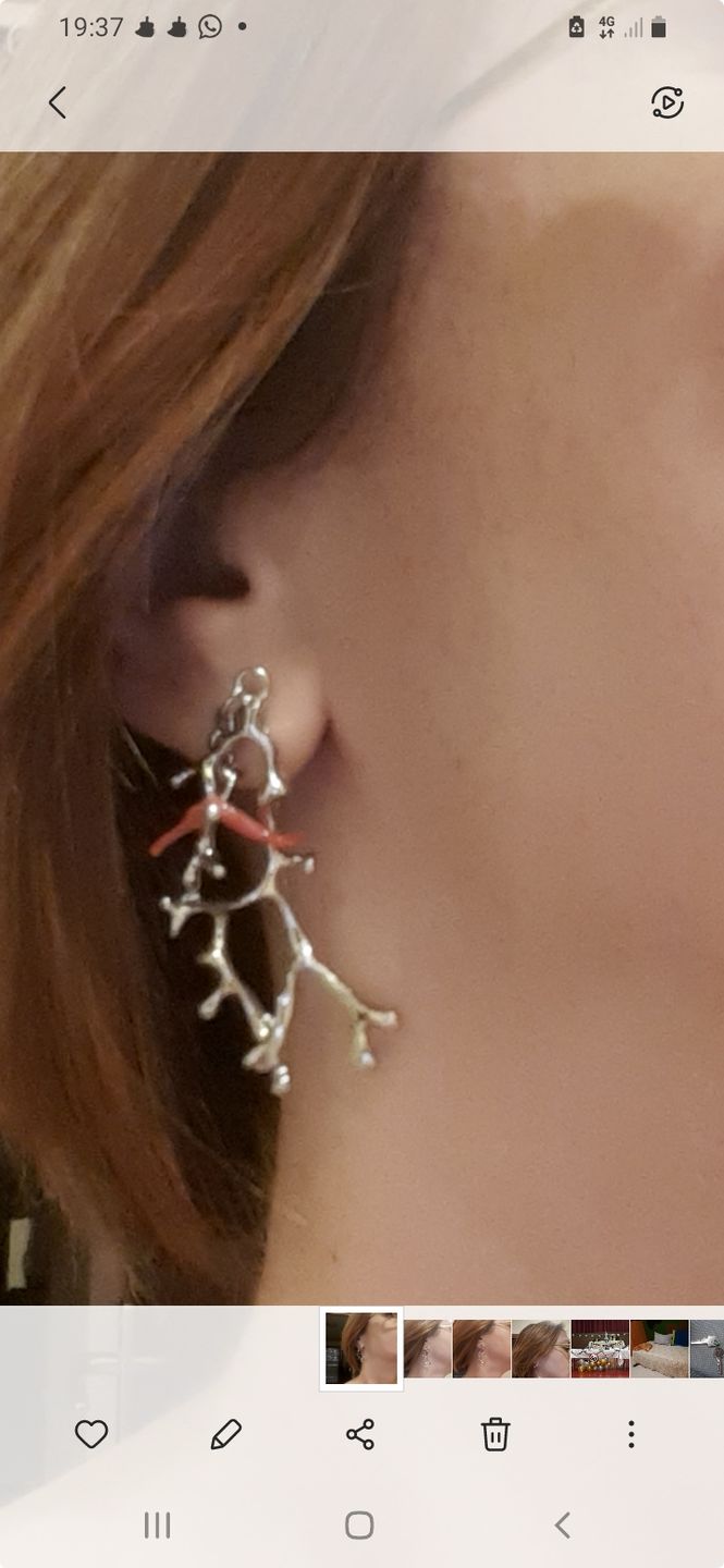 Customer photo review of ORECCHINI CORALLO