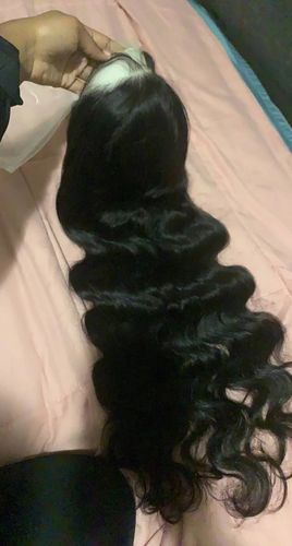 Customer photo review of Melting! Glueless Body Wave Swiss HD Undetectable Lace 5x5 HD Lace Closure Wig