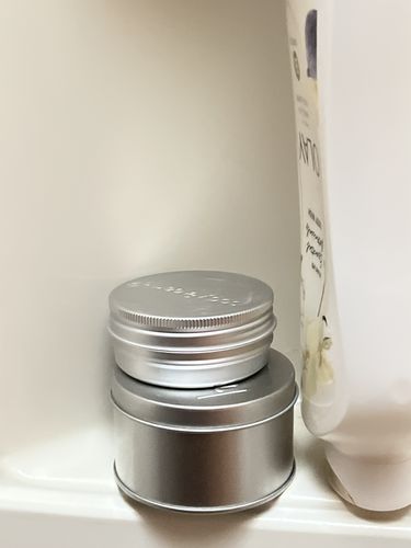 Customer photo review of Berry Bliss Shampoo Bar