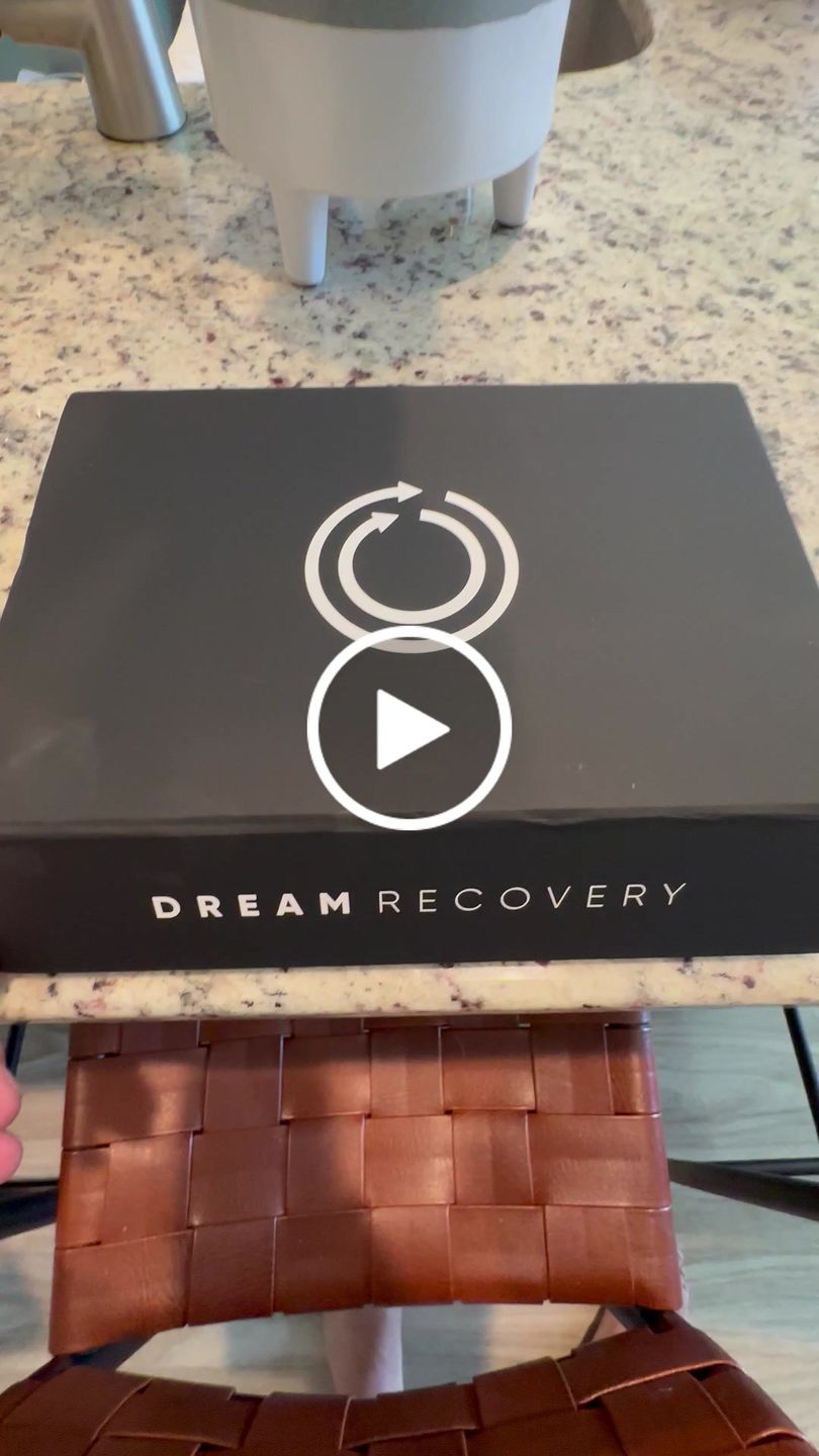Customer video review of Performance Silk Sleep Mask