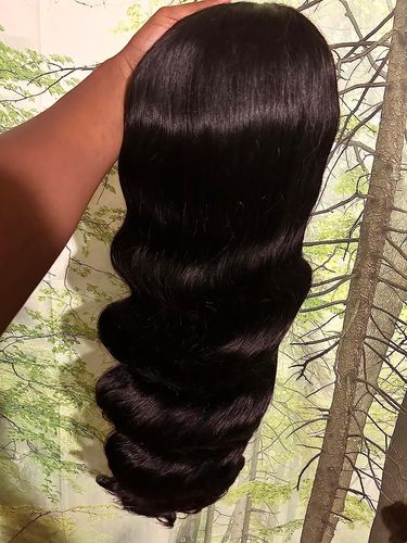 Customer photo review of Melting! Glueless Body Wave Swiss HD Undetectable Lace 5x5 HD Lace Closure Wig