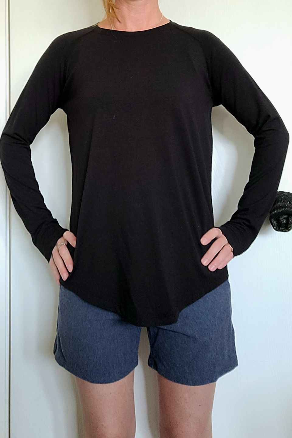 Customer photo review of *Pre-sale* Long Sleeve Biscottee